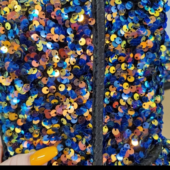 LAST PAIR! UGG Black Stellar Sequin Boots - Picture 4 of 5